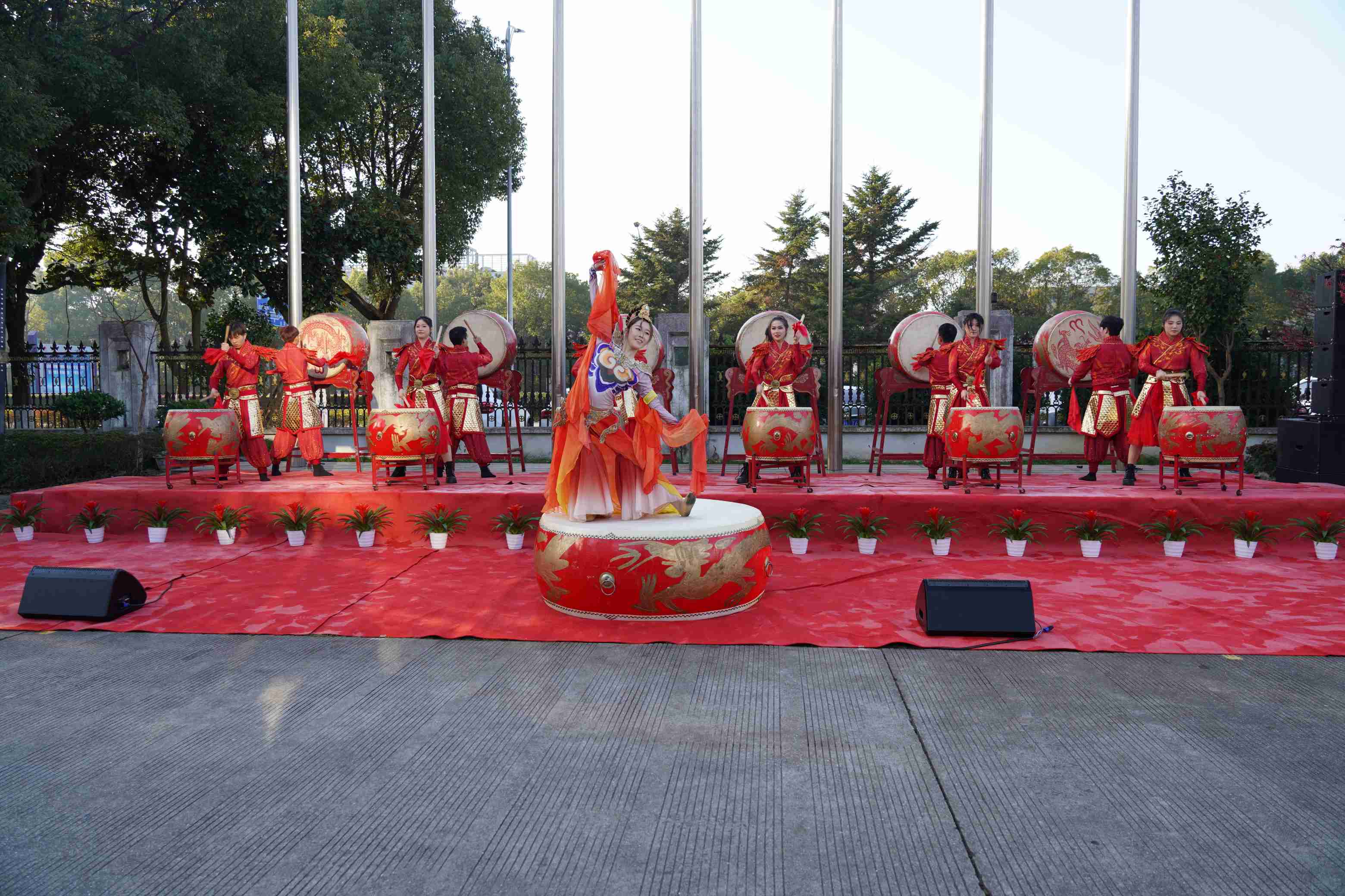 慶元旦 迎新年 | 奏響愛國強(qiáng)音，開啟2025新紀(jì)元