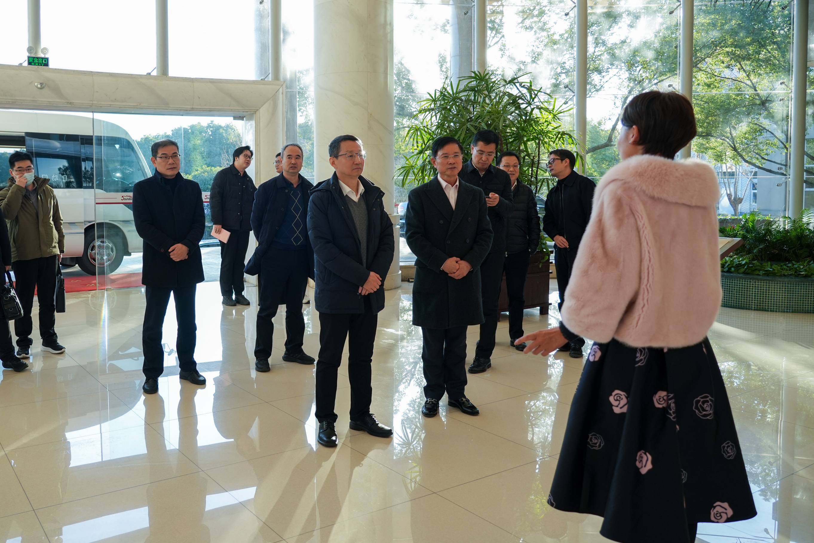 寧波市黨政領(lǐng)導(dǎo)一行赴音王集團(tuán)考察調(diào)研，共鑄科技文化融合發(fā)展